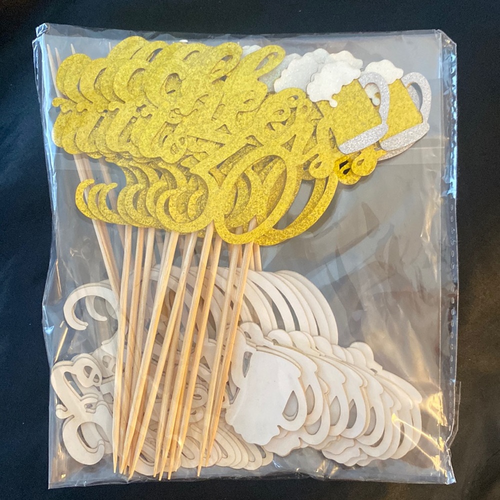 cheers to 30 cupcake toppers